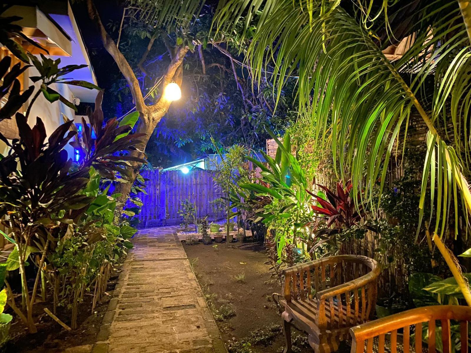 Hotel Marta House Gili Air Exterior foto